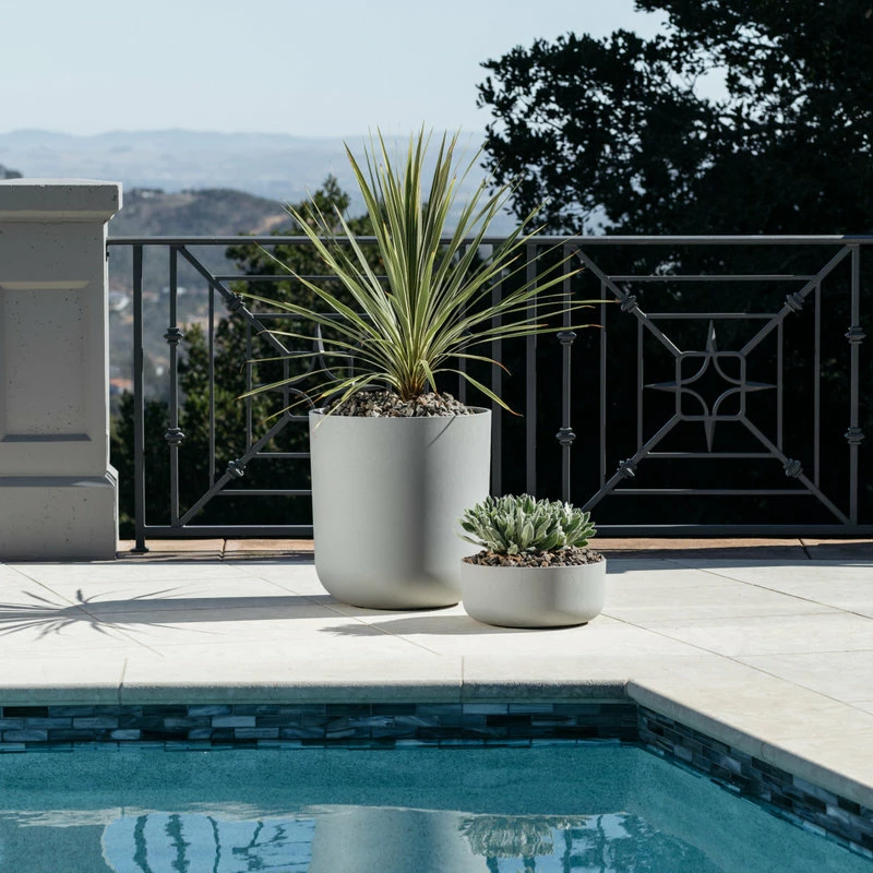 Veradek Pure Series Kona Bowl 14" Planter, Gray - Image 4