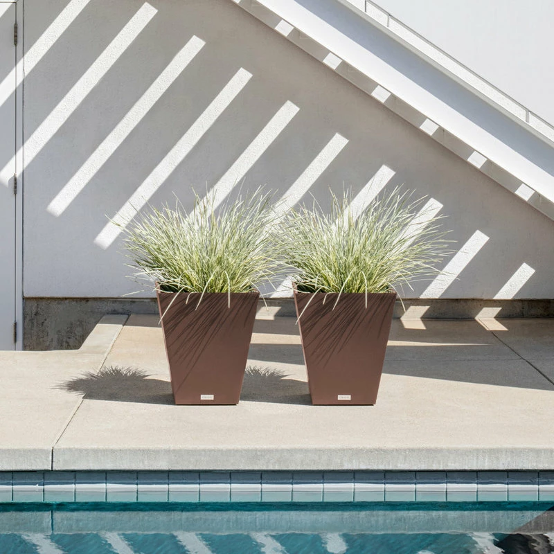 Veradek Nobleton Square Planter, Espresso, 18" - Image 5