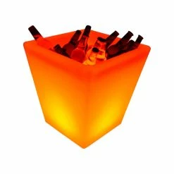 Main Access Fiji LED Square Planter